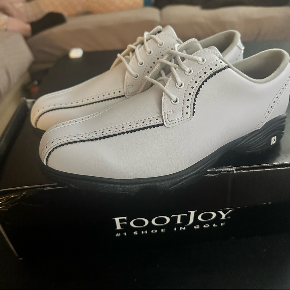 FootJoy Greenjoys Golf Shoes New in Box